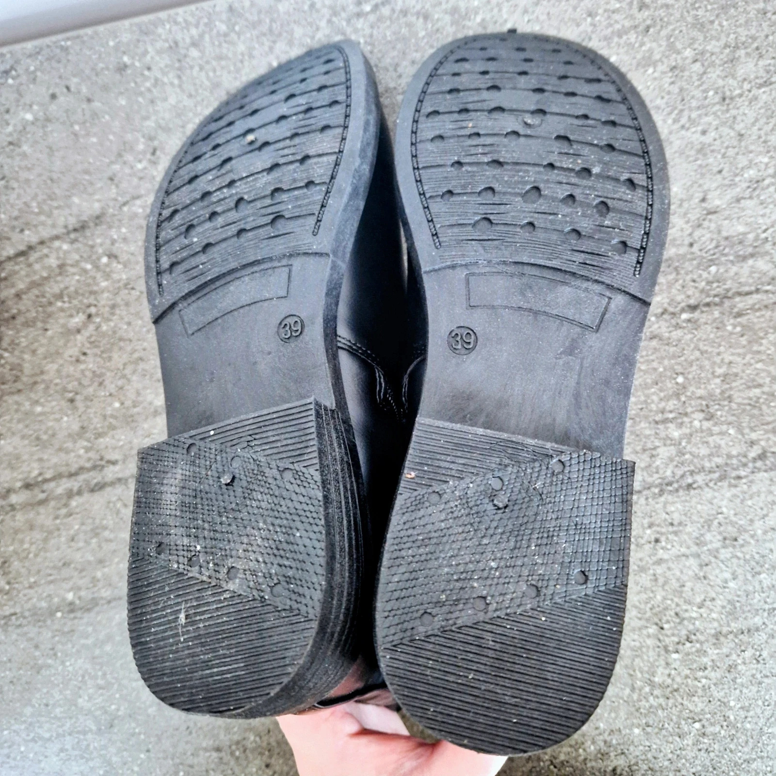 Boots – photo 5
